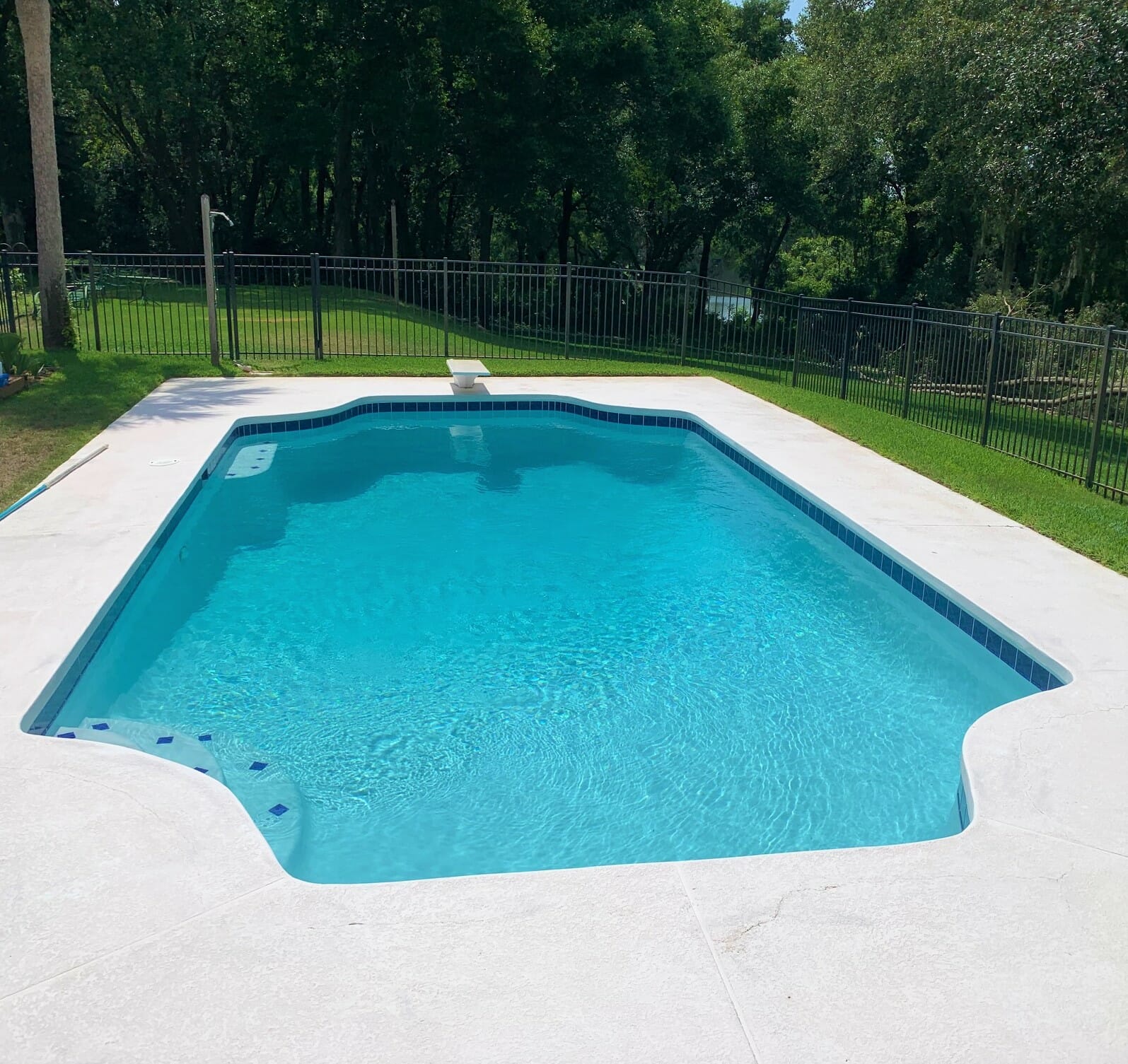 Replacing Damaged Pool Coping